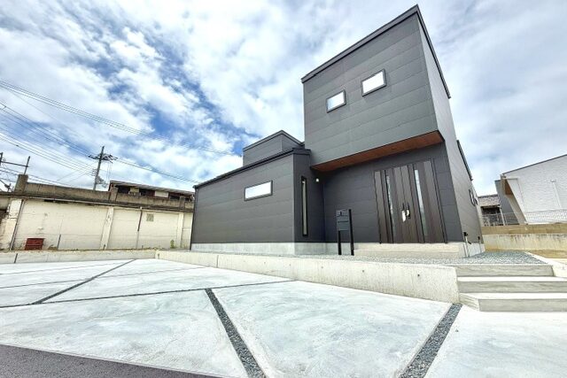 ＜新築戸建＞2階建４SLDK